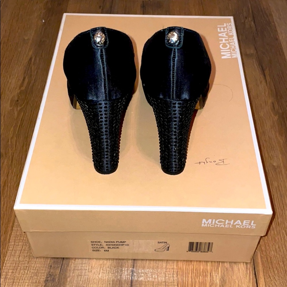 Michael Kors Nadia Pump